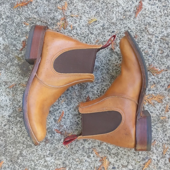 Red Wing boots - Picture 2 of 7